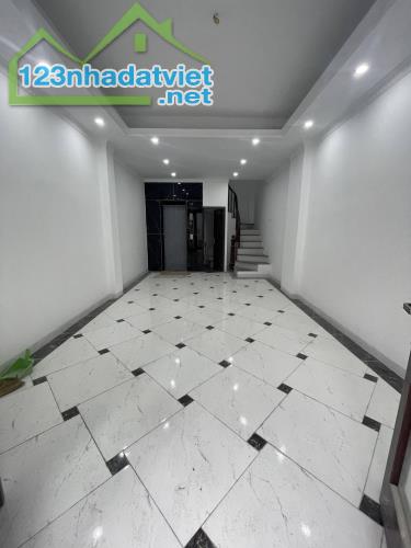 Bán nhà mới tại Tư Đình, LB, HN, 6 tầng thang máy, đường nhựa 5m, MT 4.3m, 8.95 tỷ - 4