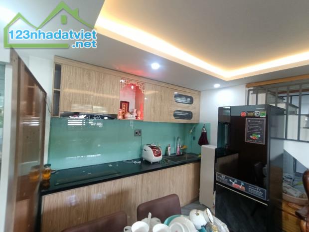 ♣ Nhà Kiệt Ô tô sát MT Đỗ Thúc Tịnh, 80m2, 2 mê còn Mới, 4.x tỷ - 2