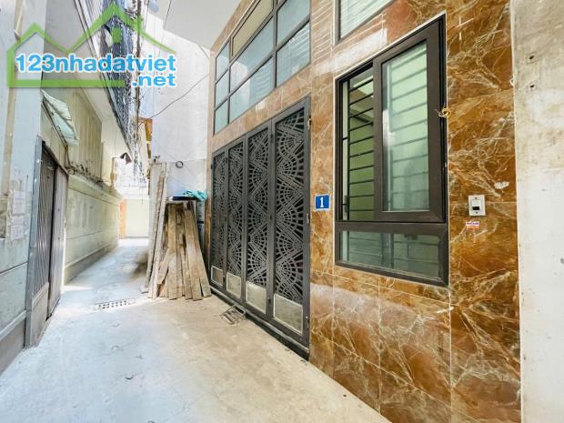 CCMN KHƯƠNG TRUNG - 8 PHÒNG FULL NỘI THẤT - DT 45TR/TH DT 43m2 Giá 10.7 tỷ - 2