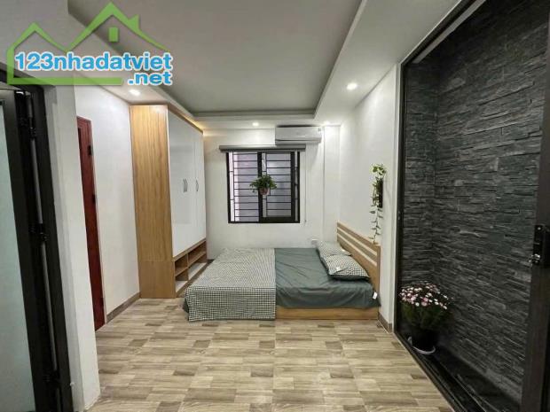 CCMN KHƯƠNG TRUNG - 8 PHÒNG FULL NỘI THẤT - DT 45TR/TH DT 43m2 Giá 10.7 tỷ - 4