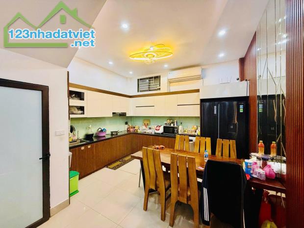 Giải phóng đầu tư sinh lời 60m NHỈNH 15 TỶ - 2