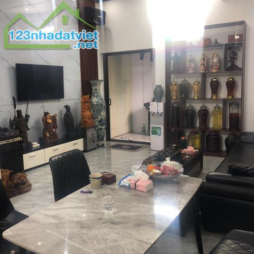 Cần Bán Nhà Ngõ 214 Nguyễn Xiển, Thanh Xuân, 60m², Mặt Tiền Khủng, Giá Hơn 26 Tỷ - 4