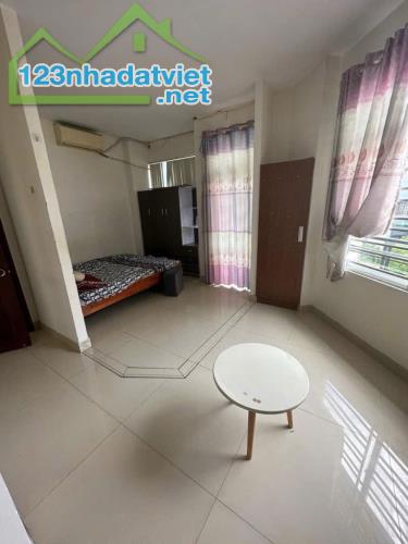 Căn Hộ Dịch Vụ  - 5 Tầng BTCT-  7PN- Khu Vip Sân Bay- Tân Bình- Hxh Tránh- 64m2– Giá 13Tỷ - 4