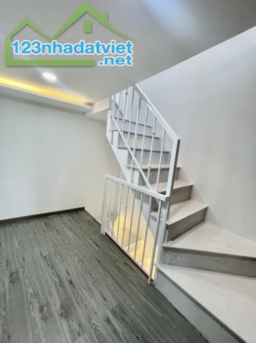 HÀNG HIẾM - NHÀ MỚI ĐẸP Ở NGAY - 4,3X7M - 2 TẦNG 2PN - DƯƠNG BÁ TRẠC P1 QUẬN 8 - 3.05T - 4