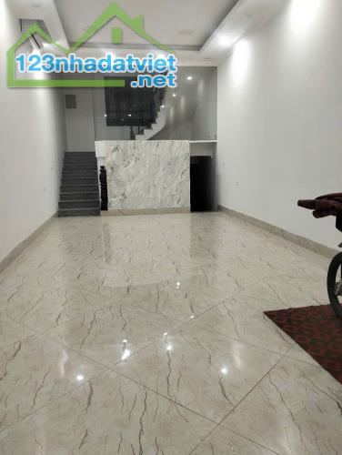 Bán nhà mặt phố 259 Hồ Tùng Mậu, Cầu Giấy, 68m2, Mt 5m, 5 tầng, thang máy, KD. - 1