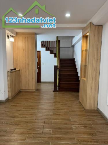MẶT NGÕ PHẠM NGỌC THẠCH - ÔTÔ TRÁNH, VỈA HÈ KINH DOANH - GIÁ 12 TỶ - 1