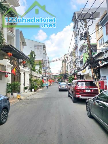 BÁN NHÀ 3 TẦNG CĂN GÓC 2 MẶT TIỀN 10M- NGAY NHÀ GA T3 – 3 TẦNG – 62M2 (4.4mX14.5m) - GIÁ - 1