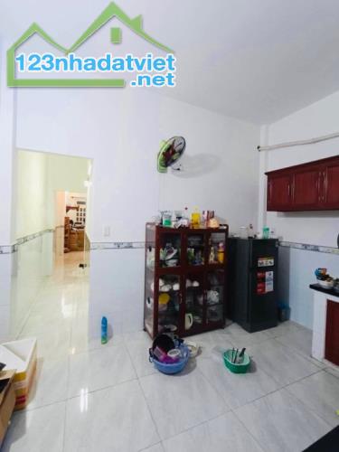 💥HẺM XE TẢI THÔNG GẦN MT - GIÁP TRƯỜNG CHINH & TÂN SƠN TB - DT 70M² - 2 TẦNG CHỈ 6.X TỶ - 2