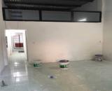 Nhà cấp 4 mặt tiền đường Vũng Thùng . Đang cho thuê 5t/tháng . DT:100m , ngang 5m