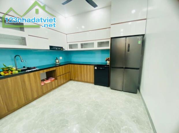 Nhà riêng Hoàng Mai, 5PN, 4 tầng, thang máy, 64m2, ngõ thông, mặt tiền thoáng, Giá 11,8 tỷ - 2