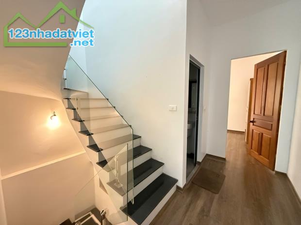 Cho thuê nhà ngõ 168 Kim Giang, 4 tầng x 50m2, 5 ngủ, 16 Triệu/tháng - 1