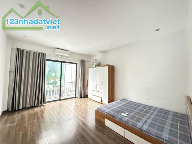 Cho thuê nhà ngõ 168 Kim Giang, 4 tầng x 50m2, 5 ngủ, 16 Triệu/tháng