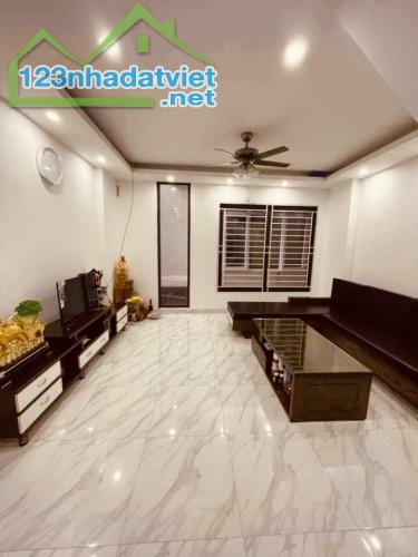 BÁN NHÀ BẰNG LIỆT, KĐT LINH ĐÀM, Ô TÔ TRÁNH, Ở NGAY, 5 TẦNG, 52M2, GIÁ 11.5 TỶ