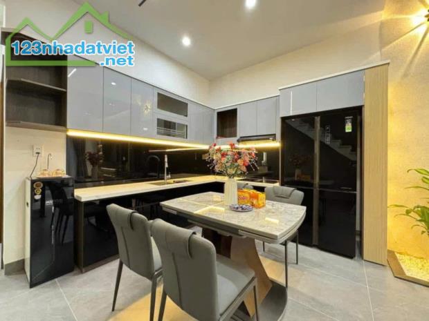🏠 mới ko0ng, chắc chắn- 5 tầng- BÁN GẤP🔥