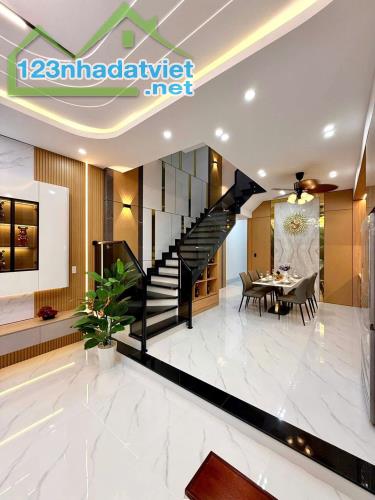 Chỉ 2 tỷ 850 – Sở hữu nhà mới 100% hẻm 1 sẹc, diện tích 150m², 3PN, 4WC– Trung tâm TP. Thủ - 1