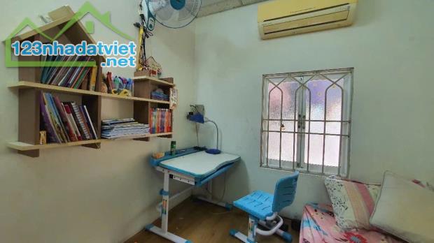 Cần bán căn nhà đường Nguyễn Thông Quận 3 giá mới chỉ còn 4,2 Tỷ - 1