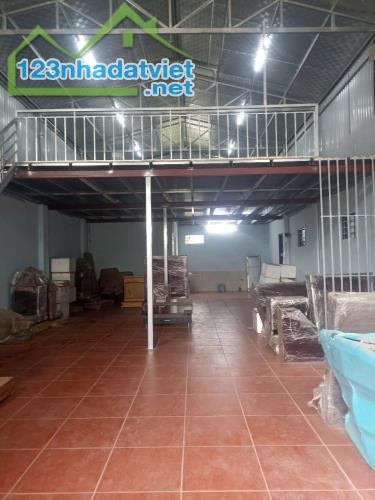 Cho Thuê Kho Yên Sở - Hoàng Mai, D.Tích 195m2 Sàn, Giá Cho Thuê 12 triệu/tháng - 1