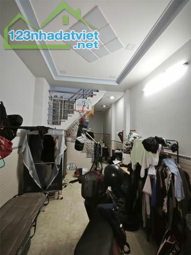HOT HOT HOT -CẦN BÁN NHANH CĂN NHÀ TẠI Hẻm 400 Đường HT17 Nối Dài, Phường Hiệp Thành, - 3