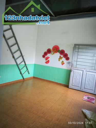 BÁN NHÀ VÀ DÃY PHÒNG TRỌ GẦN TRƯỜNG CẤP 2 - PHÚ HỘI - ĐỨC TRỌNG - LÂM ĐỒNG