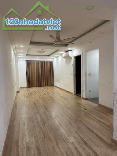 Cho thuê căn hộ chung cư Imperial 360 Giải Phóng, Thanh Xuân 80m2 2PN cơ bản 11tr