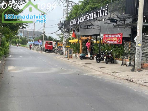 GIẢM SỐC CHO LÔ ĐẤT MẶT TIỀN THẠNH LỘC 13, 4.2X25M, SÁT UỶ BAN PHƯỜNG