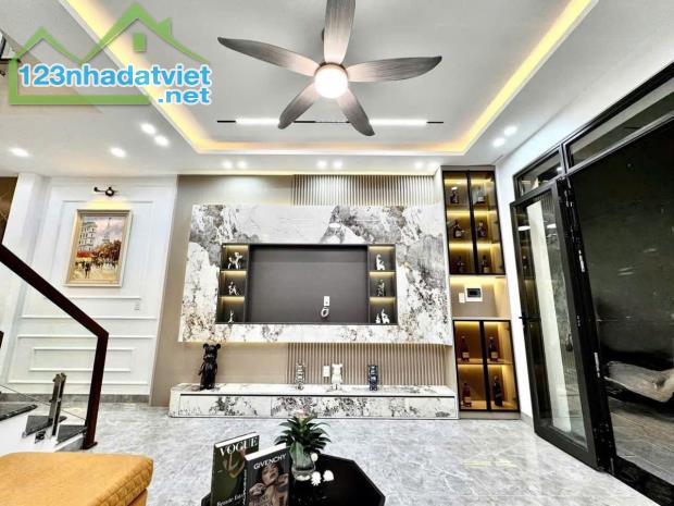 Bán nhà 4 tầng Đông Khê, Ngô Quyền, Hải Phòng, giá 3 tỷ 550 triệu. - 1