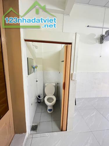 GIÁ TỐT - CHO THUÊ MẶT BẰNG KINH DOANH ĐƯỜNG ÂU CƠ - QUẬN TÂN BÌNH - TP HỒ CHÍ MINH - 4