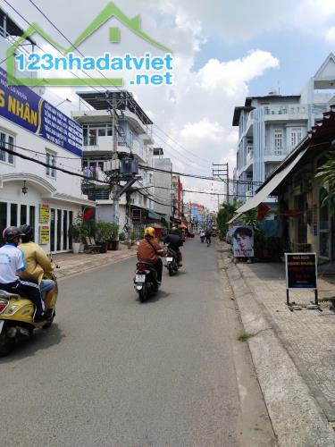 NHÀ CỦ TIỆN XÂY MỚI SÁT TÊN LỬA --64M2--GIÁ :3.59 TỶ (TL) - 2