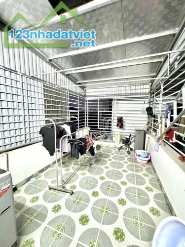 BÁN NHÀ LÊ TRỌNG TẤN, 5 TẦNG ĐẸP, NGÕ 3 GÁC, GẦN Ô TÔ GIÁ CHỈ 6.5 TỶ - 4