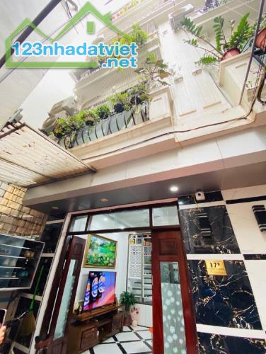 Cực mới- TÔ VĨNH DIỆN- gần 10 tỷ- 31m2- Nhà siêu đẹp- chất- nét.
