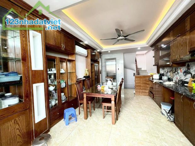 CHO THUÊ NHÀ ĐẸP 40m2 TẠI ĐƯỜNG NGUYỄN NGỌC NẠI, KHƯƠNG MAI, THANH XUÂN, HÀ NỘI - 4