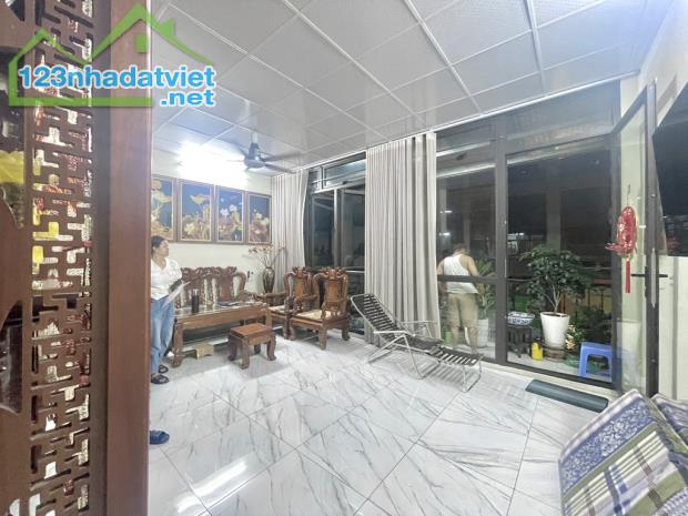 DỐC TAM ĐA - VỊ TRÍ ĐẸP - TRUNG TÂM BA ĐÌNH, TÂY HỒ - VỈA HÈ OTO TRÁNH ĐỖ - KINH DOANH - 3