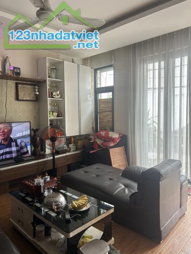 NHÀ 2 TẦNG 150M – NGANG KHỦNG 12M – LÊ VĂN THỊNH – Ô TÔ NGỦ TRONG NHÀ – CHỈ 11 - 3