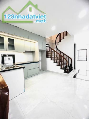 Bán nhà 5 tầng mới xây phố Trần Hòa, ô tô tránh, kinh doanh, chỉ 10.85 tỷ. - 2