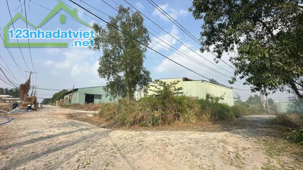 Bán nhà xưởng 2400m2 giá rẻ hơn bank đinh giá, Hố Nai 3, Trảng Bom, 7 tỷ 990 - 3