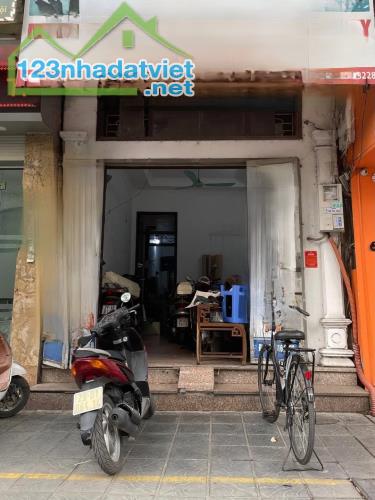 Cho thuê nhà Kinh doanh, Thang máy Phố Kim Ngưu, 5 tầng x 70m2, 6PN, 24 Triệu