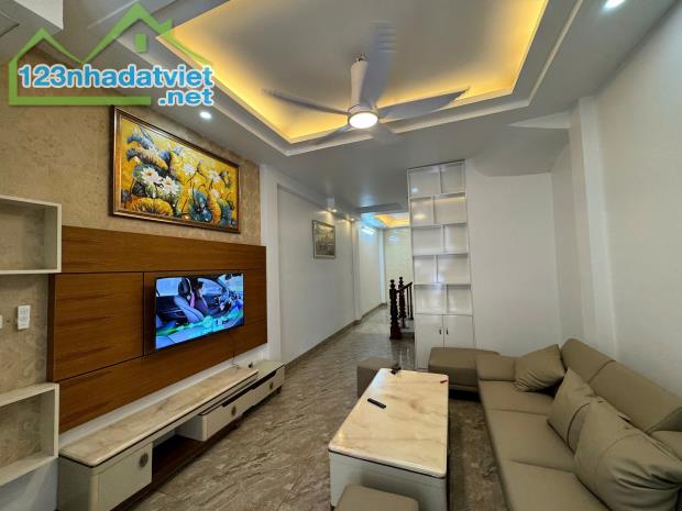 Giá Tốt.Bán Nhà Dân Xây, Ngọc Thụy, Long Biên 4T, 45m2 chỉ 7,45 tỷ (ô tô đỗ gần) - 1