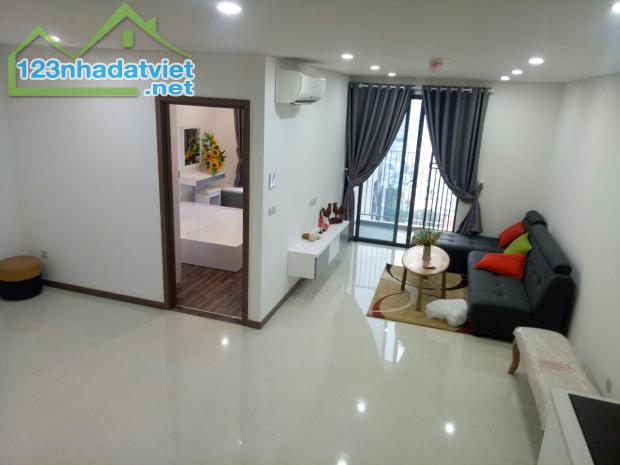 Bao rẻ! An cư dành cho giới trẻ! Căn hộ C/cư chuẩn 5 sao 2PN Full nội thất cao cấp 8tr
