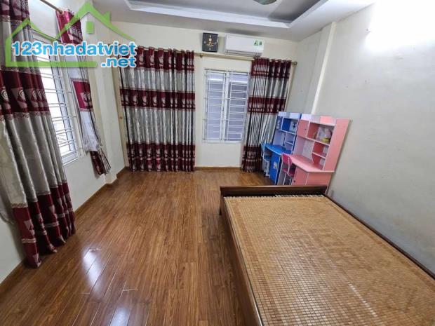 🔥Bán Gấp  Lô Góc 3 Thoáng – 97 Thái Thịnh – 25m² – Cách Mặt Phố 30m – Giá Chỉ 5.5 Tỷ! 🔥 - 1