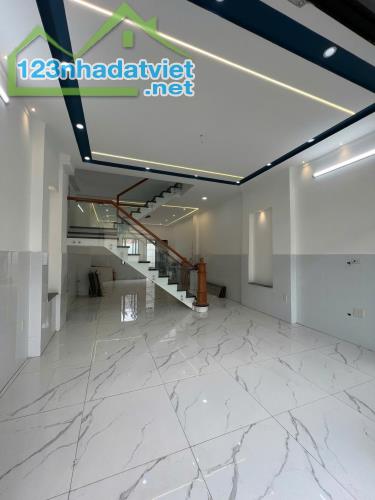Bán nhà 3 tầng, 85m2, oto ngủ trong nhà, 50m ra Kha Vạn Cân,Thủ Đức. - 1