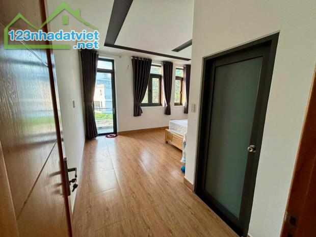 BÁN GẤP NHÀ TRỆT 2 LẦU LINH XUÂN – 90M² – HẺM Ô TÔ.