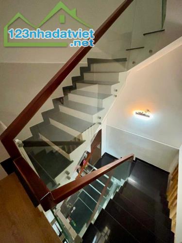 BÁN GẤP NHÀ TRỆT 2 LẦU LINH XUÂN – 90M² – HẺM Ô TÔ. - 2