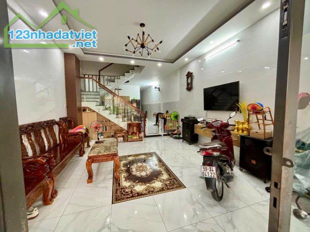 BÁN GẤP NHÀ TRỆT 2 LẦU LINH XUÂN – 90M² – HẺM Ô TÔ. - 3