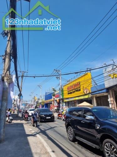 Dãy 4 phòng trọ, 132m2 full thổ, không QH, Tô Ngọc Vân, Linh Đông, Thủ Đức - 1