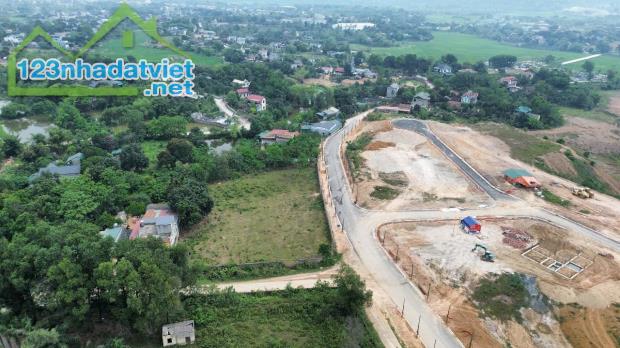 SỞ HỮU NGAY LÔ ĐẤT ĐẸP - GIÁ TỐT - Vị Trí Đắc Địa Tại Xóm Suối Sếu, Nhuận Trạch, Lương - 1