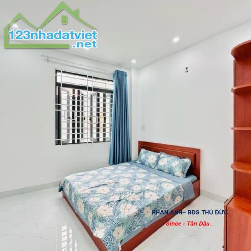 🔥 Bán Nhà Phố Liền Kề Lê Văn Thịnh, Quận 2 _ Không Qui Hoạch _ Hẻm Xe Hơi _ 2 tầng 2 pn