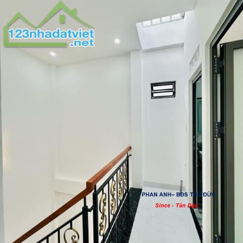 🔥 Bán Nhà Phố Liền Kề Lê Văn Thịnh, Quận 2 _ Không Qui Hoạch _ Hẻm Xe Hơi _ 2 tầng 2 pn - 3