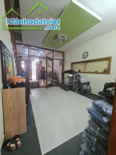 Bán Nhà 70m2, 4 tầng, Giá 19 Tỷ Mặt đường 20m, Văn Phú, Hà Đông