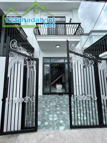 Cần bán nhà tại trung tâm Hóc Môn 6mx21m giá chỉ 820 triệu - 1