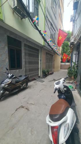 TRẦN CUNG - 6 tầng, 4 phòng - full đồ đẹp như hình - chỉ hơn 6 tỷ